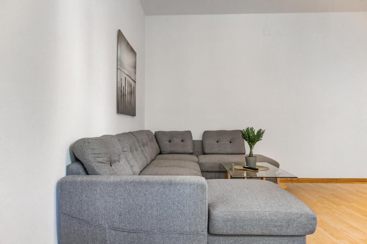 Welcoming 3Br Budget Apt. Well Connected Vienna Exterior photo